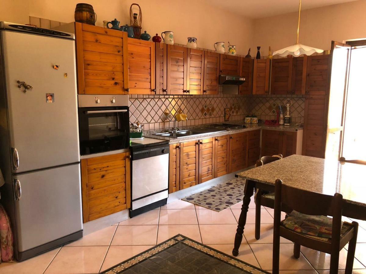 Andrew'S Apartment - Mulinia Residence アチレアーレ エクステリア 写真